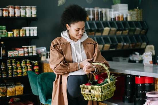 Tips on managing low blood pressure during pregnancy effectively. Learn how to raise blood pressure safely