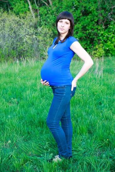 How Early Pregnancy Symptoms How to Identify Signs of Pregnancy in the First Few Weeks