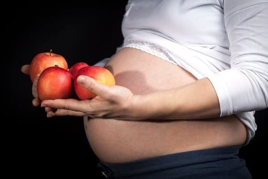 Does Ectopic Pregnancy Pain Come and Go Possible sharp, intermittent pains typical of ectopic pregnancy, can vary in intensity and frequency