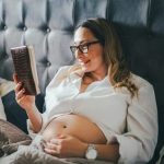 How to Self Examine Your Stomach for Early Pregnancy Guide on how to properly self examine your stomach for signs of early pregnancy